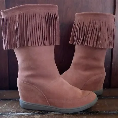 Skechers SKCH+3 Leather Suede Fringed Moccasin Boots Women's 8-EUC • $36.79