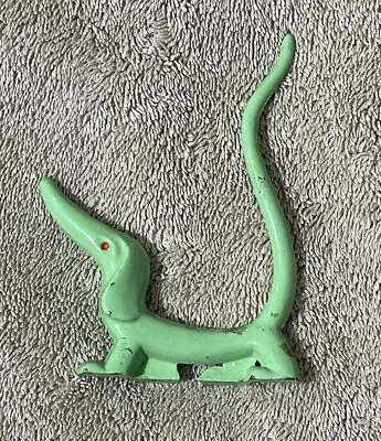 Vintage 1960s Revere Mfg Mint Green Dog Ring Holder Cast Iron Dachshund • $55