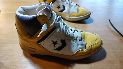 Lakers Magic Johnson Converse Weapon Shoes • $70