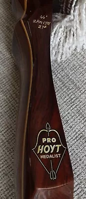 Vintage Hoyt Pro Medalist R/H Classic Recurve Target Bow • $180