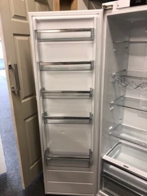 £260 • Buy KENWOOD KITL54W20 Integrated Tall Fridge Sliding Hinge 300L White