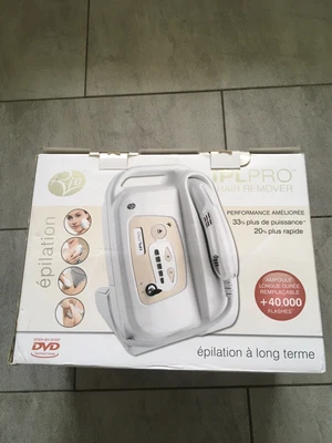 IPL PRO Hair Remover • £50