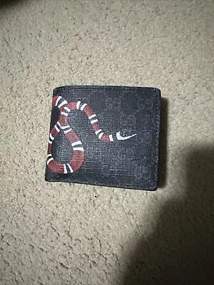 Gucci Wallet Men Authentic Used • $152.50