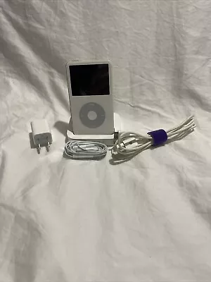 Apple IPod Video Classic 5th Bundle Generation 30GB - White Working Stand Cord • $85.95