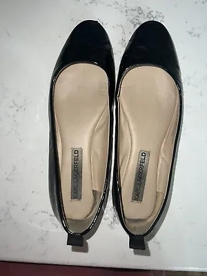 Vada Flat (Women) KARL LAGERFELD PARIS • $7.99