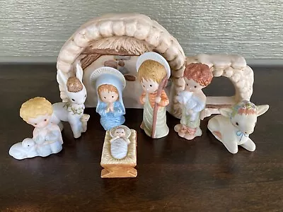 8 Piece Vintage Hallmark Christmas Nativity Figurines Mary Hamilton 1980s Bisque • $44.99