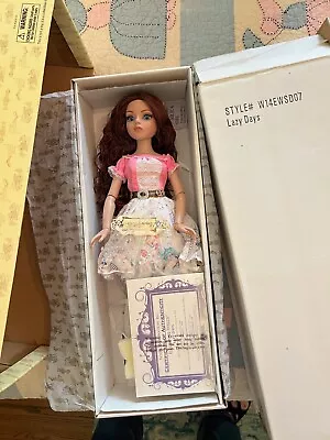 Tonner Ellowyne Wilde Lazy Days Amber 16  Doll W/ Stand & Box COA - Hard-to-Find • $122.50