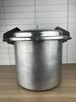 MIRRO  M-0522-11 22 OT Quart Pressure Cooker Canner EUC Made In USA • $67.50