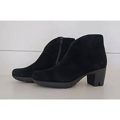 Munro Robynette Suede Black Ankle Boots/ NWOB Size 7M • $45