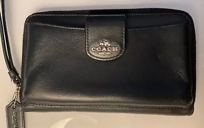 Coach Black Genuine Leather Wristlet Zip Around Credit Card Slots Inside. • $24.99