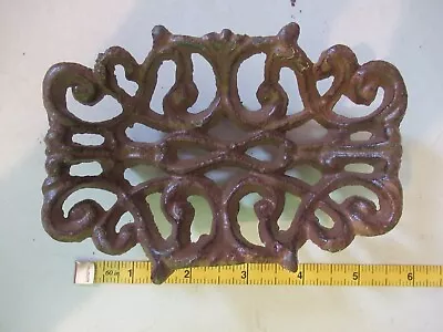 Vintage Cast Iron Soap Dish #14 • $14.99