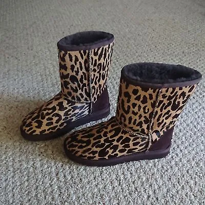 UGG Australia Classic Short Boots Exotic Print Cheetah Size 6 • $185