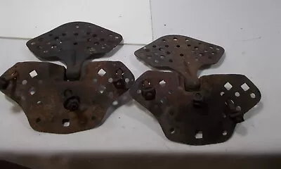 Vintage Matched Set Of 2 Cast IronLarge  Butterfly Door Hinges 9.5 By 7 Inches • $40