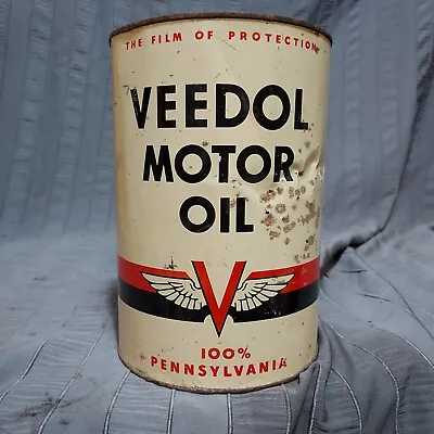 Vintage 5 Qt Veedol Motor Oil Tin Can Flying V Advertising Graphic Gas Station • $100
