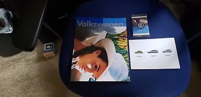 Volkswagen Pamphlet/Poster/Trading Cards 2001 Detroit Auto Show Passat Golf GTI • $29.99