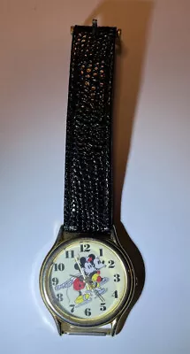 Walt Disney Watch Mickey Mouse Minnie Mouse Ice Skating Vintage Analog • $17.95