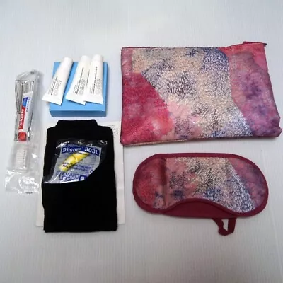 Qantas Airline First Business Class Colourful Amenity Amenities Overnight Bag • $17.99