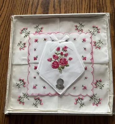 Vintage Desco 3 Embroidered Handkerchiefs New In Box.  All Cotton • $13.45