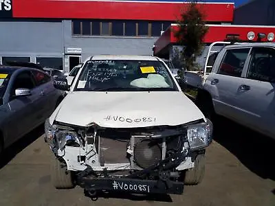 $15 • Buy Toyota Hilux 2015 Vehicle Wrecking Parts ## V000851 ##