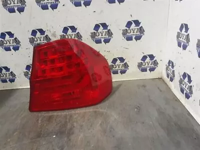 Passenger Tail Light Sedan Canada Market Fits 09-11 BMW 323i 215356 • $94.10