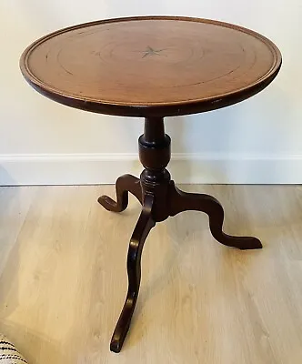 Antique Tilt Top Mahogany Wood Table W/ Inlaid Star Design + Pad Feet • $125