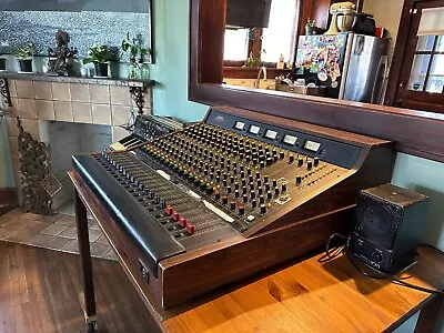 Yamaha M916 1980's 16 Channel Console Mixer • $1600