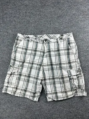 $14 • Buy Wrangler  Shorts Men's 40 White Check Authentic Fit 9  Inseam Cotton 60CMW0J