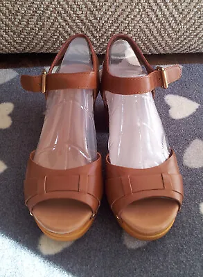 UGG Janie Leather Platform Wedge Clog Sandals Rust Colour Size 3.5 • £55