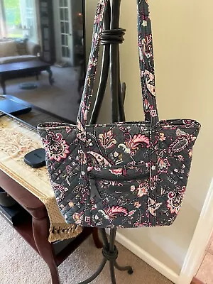 Vera Bradley Small Vera Tote Bag Cotton Felicity Paisley • $25