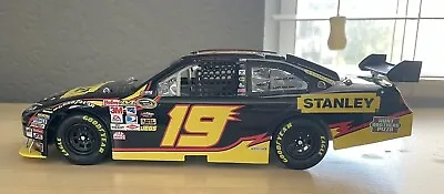 Elliott Sadler # 19 Stanley Tools 2010 1/24 Nascar Diecast • $45