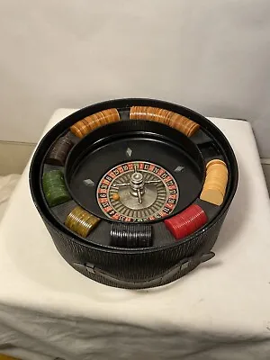 Vintage Bakelite Portable Roulette Wheel With Poker Chips. Complete • $100