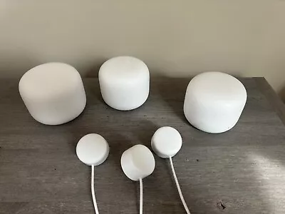 Google Nest Wifi Router And 2 Points - Snow • $50