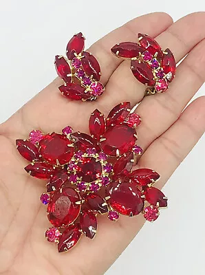 Vtg  D & E Juliana Deep Blood Red Glass Rhinestone Flower Pin & Earrings Set • $191.25
