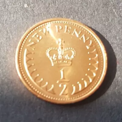 1971 BUNC  1/2p ST EDWARDS CROWN  Half Pence New Penny Coin Elizabeth II • £2.10