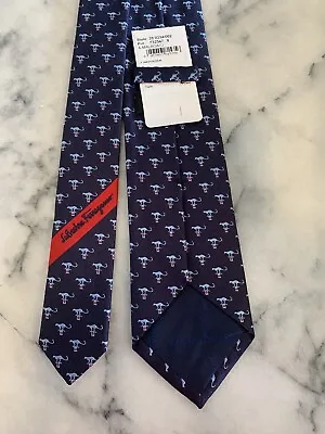 New Salvatore Ferragamo 100% Silk Blue Cat Pedestal Narrow Tie Made In Italy • $125