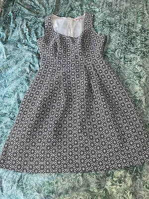 Review Ladies Dress Size 10  • $25.85