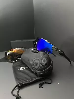 Blue Radar Oakley Sunglasses • $70