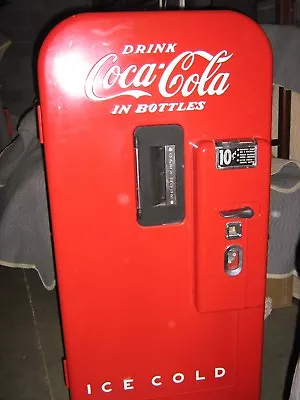 Beautifully Restored Antique Coca-Cola Machine Vendo V39 Circa 1949 • $12000