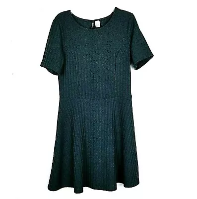 H&M Dress Women Size 6 Green Ribbed Knit Short Sleeve • $15