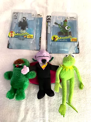 Muppets 2 Mini Figures New Kermit/ Banjo & Blown Up Beaker & 3 Preowned Plushes • $329