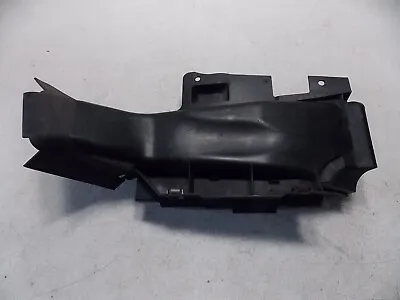 BMW E46 Brake Air Duct Right Sedan 8265470 OEM 99-05 323 325 328 330 • $39.99