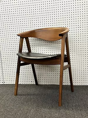 RARE Teak Danish Modern Arm Chair Erik Kirkegaard Model 52 For Hong Stolefabrik • $995