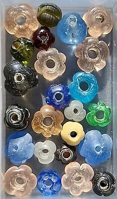 Vintage Large Pressed Multicolor ANTIQUE Glass FLOWERS Beads No Case • $21.99