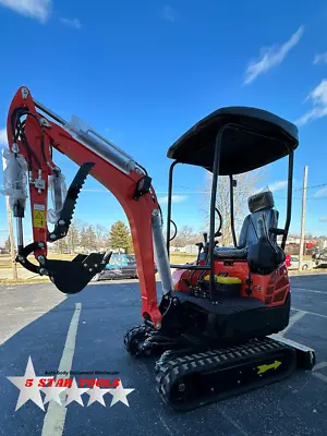 FREE SHIPPING 2024 2 Ton New Mini Excavator  KUBOTA D902 Diesel Engine 16 Hp • $12225