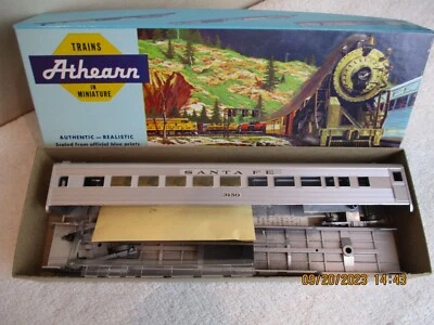 $17 • Buy NEW HO Athearn Santa Fe 72ft Streamline Passenger Coach-R9-8103