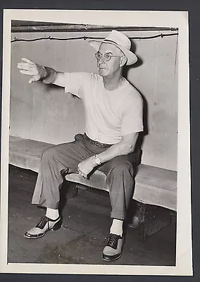 Burt Shotton 1950's Press Photo Sitting In The Dugout In Casual Clothes • $24.95