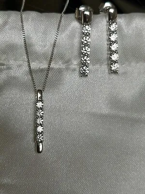 9ct White Gold Earrings And Necklace Set • £150