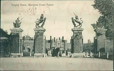 Hampton Court Palace Trophy Gates 1907 Postmark AS Series 137 • £3.60