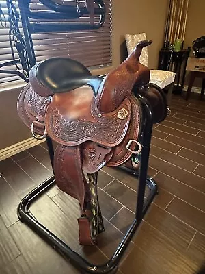 15” Julie Goodnight Flex 2 Western Saddle • $1900