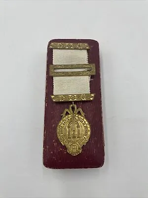 ELABORATE Vintage MASONIC Medal In Case MASONS H • $35